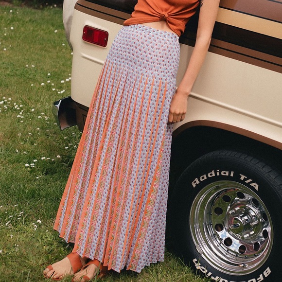Anthropologie Nonie Pleated Maxi Skirt - Picture 1 of 9